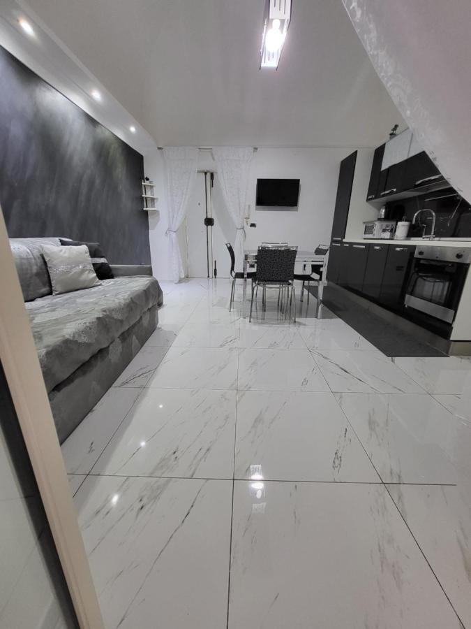 La Casa Di Titina Daire Napoli Dış mekan fotoğraf