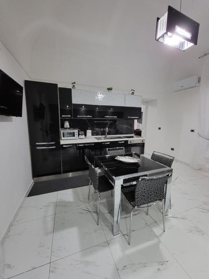 La Casa Di Titina Daire Napoli Dış mekan fotoğraf