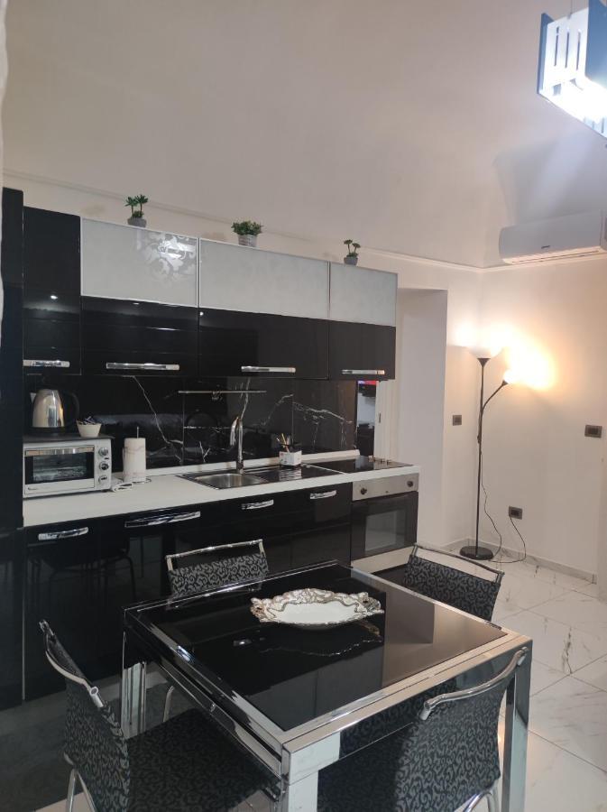La Casa Di Titina Daire Napoli Dış mekan fotoğraf